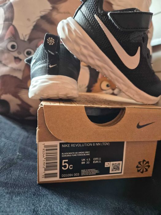 Детски маратонки Найк в безупречно състтояние.