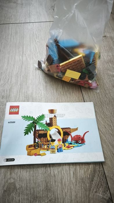LEGO 40589 Distractie pe corabia piratilor