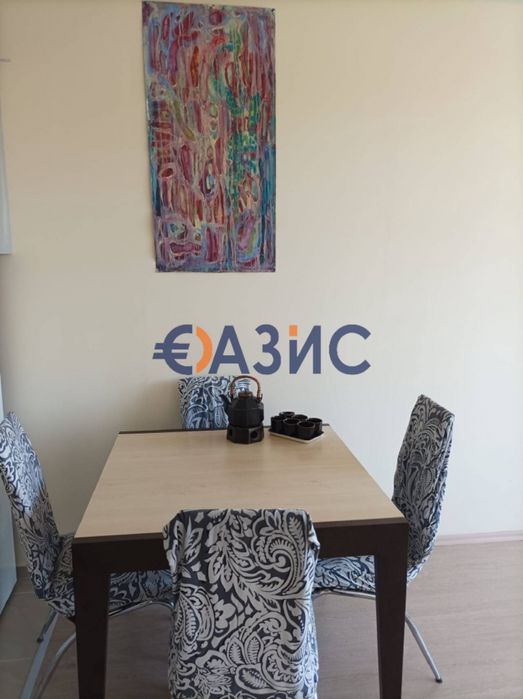 Продава се Двустаен апартамент в к.к. Слънчев бряг - 64 кв.м за 1000 €/кв.м - Снимка #2