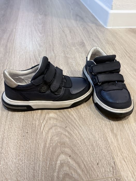 Кеды ботинки кожаные детские 28р