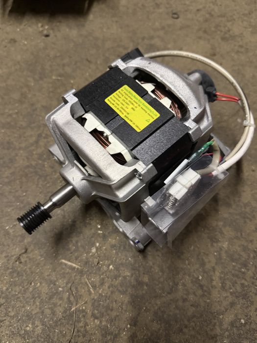 Motor Beko HXGM1L.69 mufa 7 pini