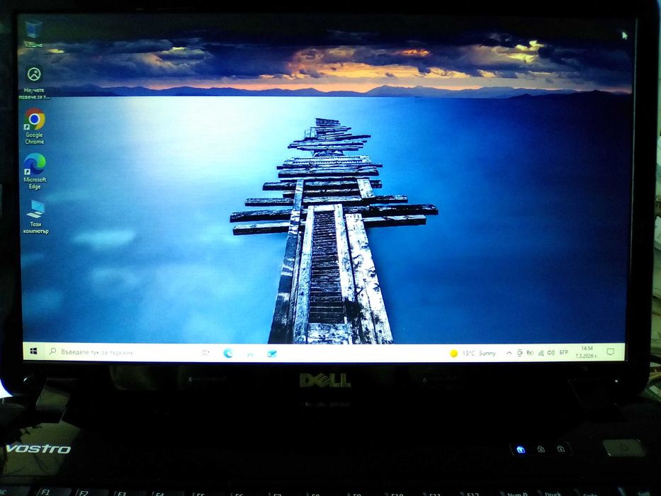 Лаптоп DELL VOSTRO 1015