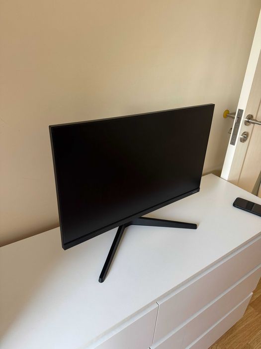 Monitor Samsung F24T350FHU - 24" Full HD IPS, 75Hz, HDMI