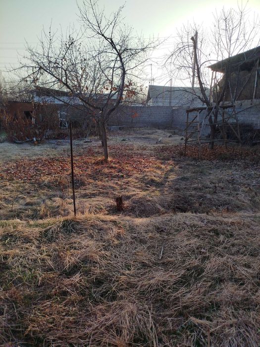 3 сотих ер сотилади Уртасарой Қ.Ф.Йда