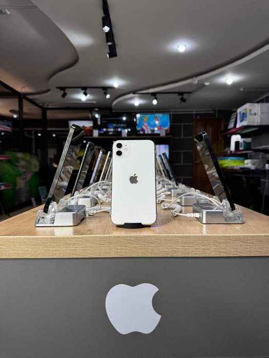 Телефон Iphone 11 128 акб 73%/ айфон 11 128