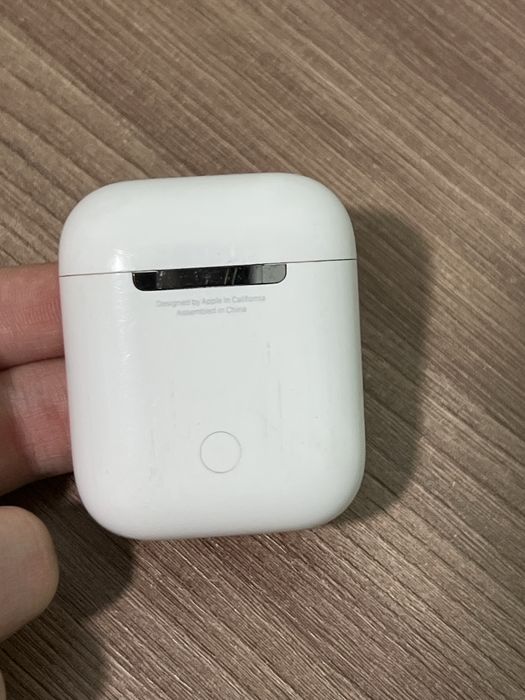 Airpods 2  оригинал