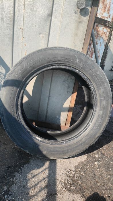 Продам шины бывшие в употреблении