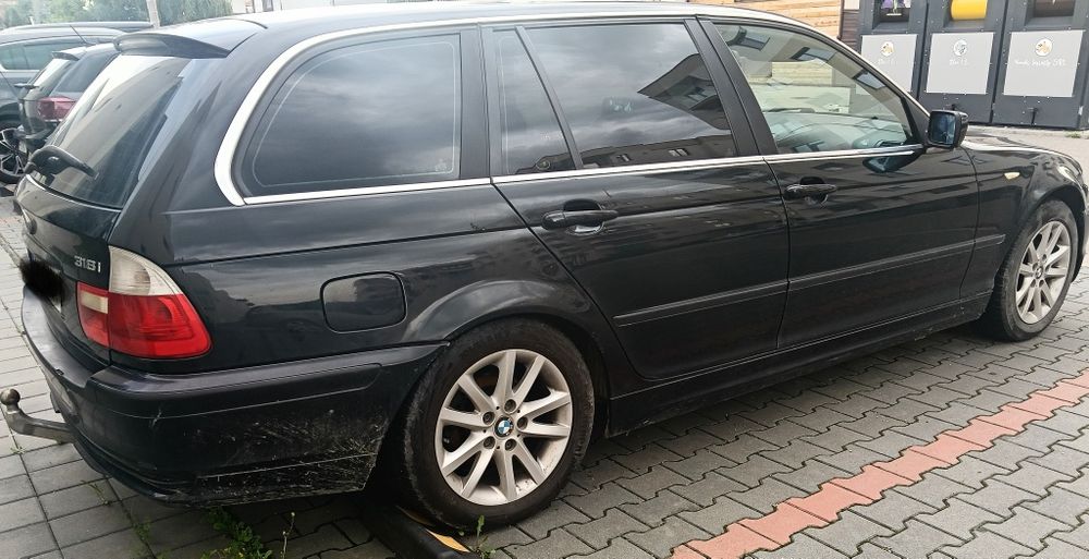 BMW      Seria  3