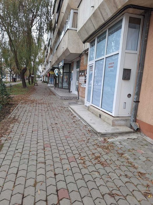 Spatiu comercial de inchiriat, str. Cuza-Voda 10.