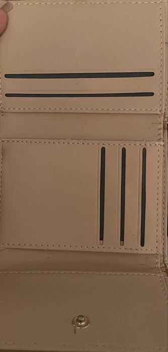 Продаю Кошелек.