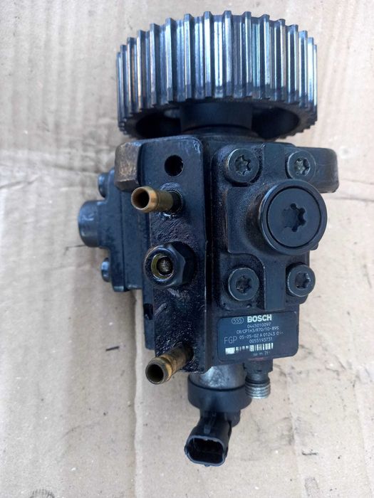 Opel Astra H Zafira B Vectra C, pompa injectie motor 1,9 cdti