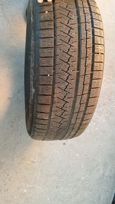 Продам зимние шины