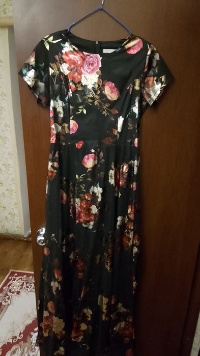 Продается платье