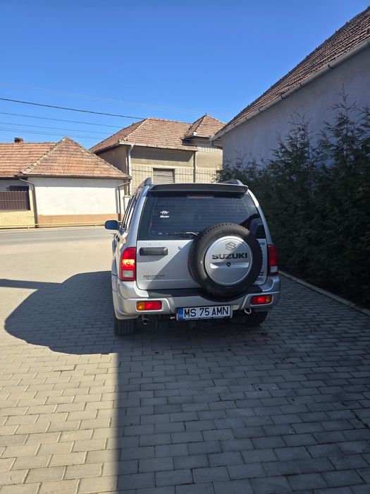 Vind suzuki grand vitara