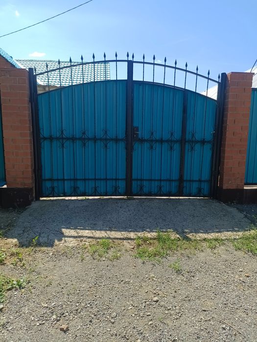 Варота с калиткои
