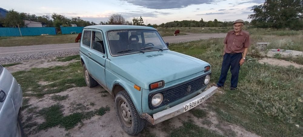 Нива торг есть у капота