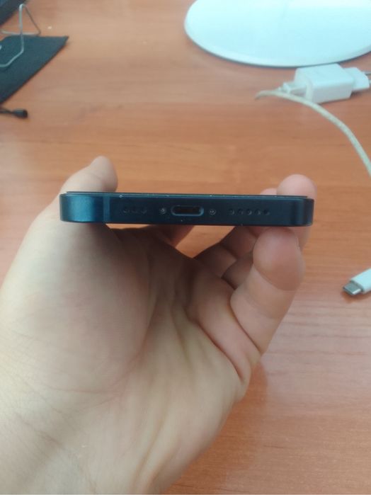 Айфон 13 хорошем состоение