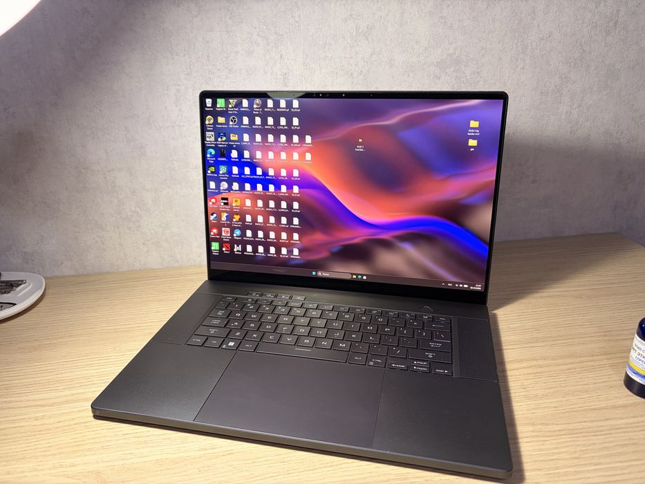 Ноутбук ASUS ROG Zephyrus G16