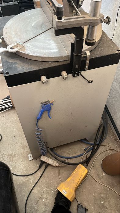 Utilaj debitat metal si aluminiu OMRM 115