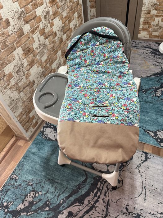 Продам стульчик для кормления