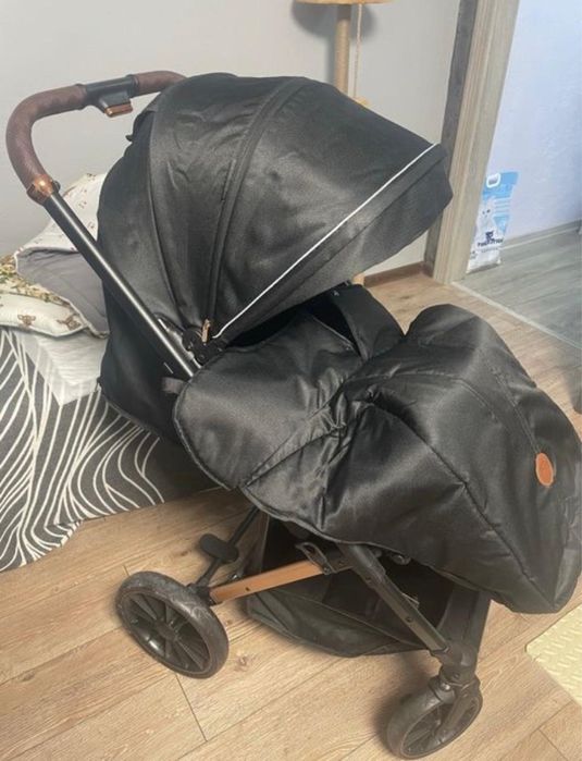 Детская коляска