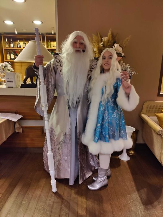 Дед Мороз и Снегурочка