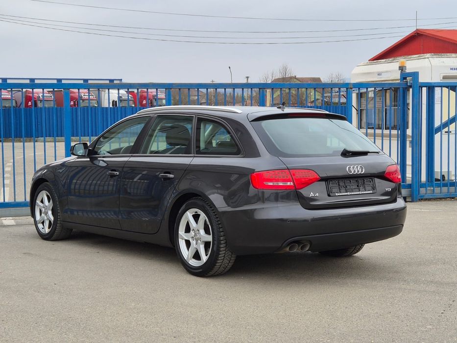 Audi A4 import Germania 2.0 Tdi 143 cp EURO 5 bi xenon LEED 2012