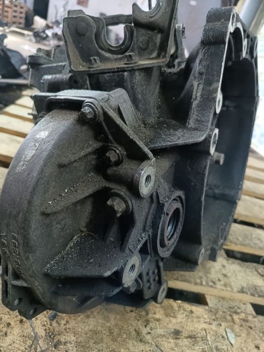 Cutie de viteze manuala 5 trepte 1.6 tdi KFK Audi A1 8X [2010 - 2014]