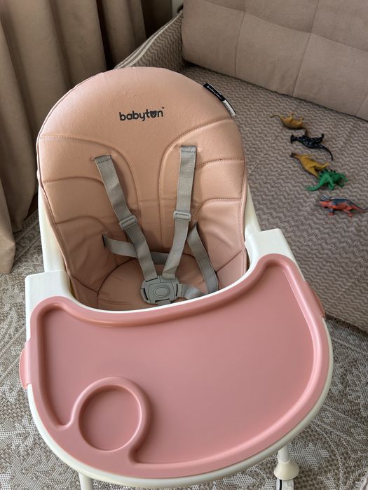 Продам детский стол для кормления!