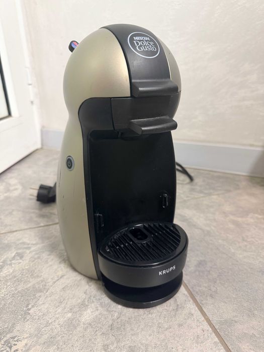 Капсулна кафемашина Krups KP1009 Nescafé Dolce Gusto PICCOLO