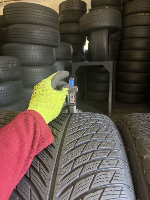 4 anvelope iarna 255/40/20 Michelin DOT 4523!