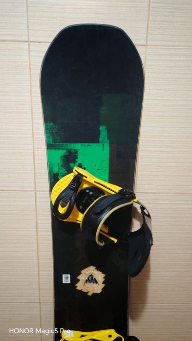 Placa snowboard 160 wide.Burton -legaturi boots