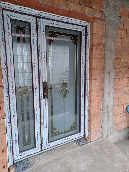 Termopane PVC geamuri usi jaluzele