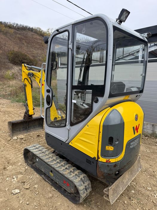 Miniexcavator Wacker Neuson AN 2017, Greutate 1.8 Tone