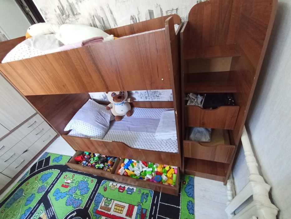 Детская кровать 2х ярусная