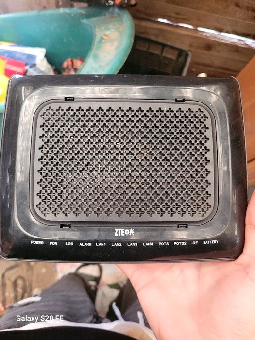 Ruter wifi  ZTE negru