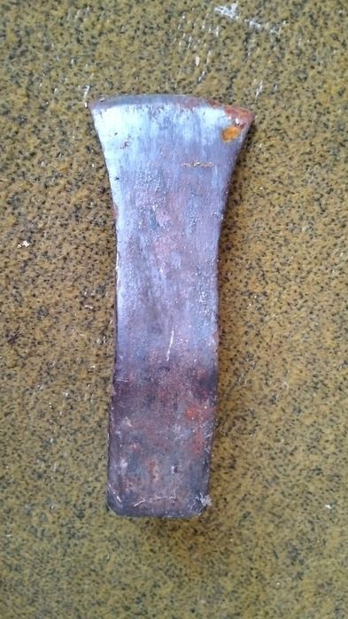 Продам.        колун