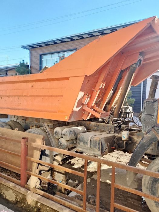 KamAZ 5511 samosval zapchastga / КамАЗ 5511 самосвал на запчасти