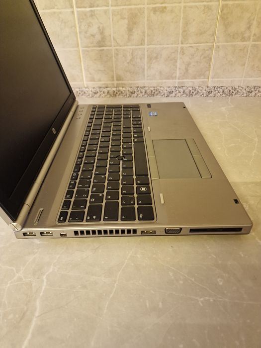 Hp Elitebook 8560p cu alimentare originala