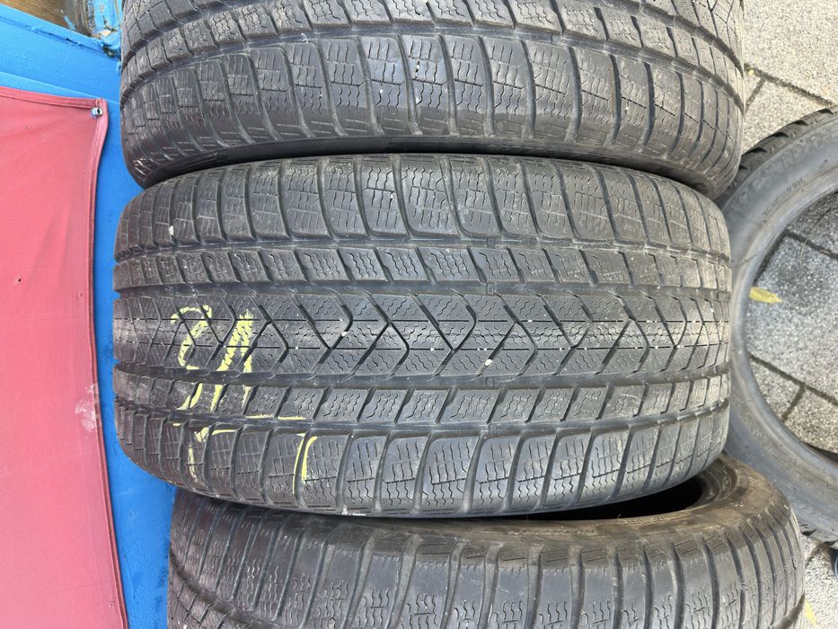 Зимни гуми Пирели рън флат 275/35/20