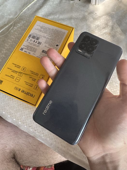 realme 8 pro в рабочем состояний