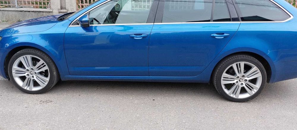 Jante aliaj R18 skoda octavia cu anvelope DUNLOP vara 225 40 ZR18