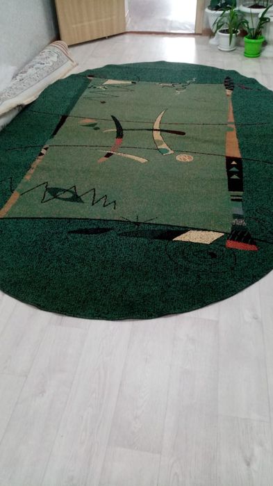 Кілемдер сатылады