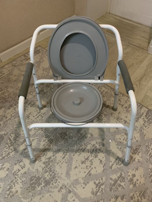 Санитарный Кресло туалет