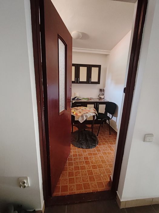 Garsoniera de inchiriat