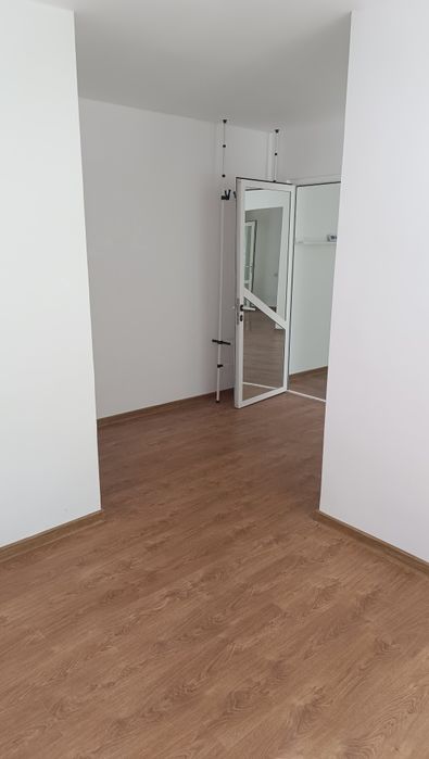 Inchiriez apartament 2  camere,parter,,zona Colonadelor,ANCPI,
