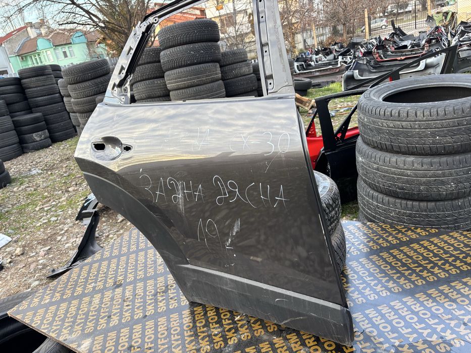 Врата Mazda CX-30