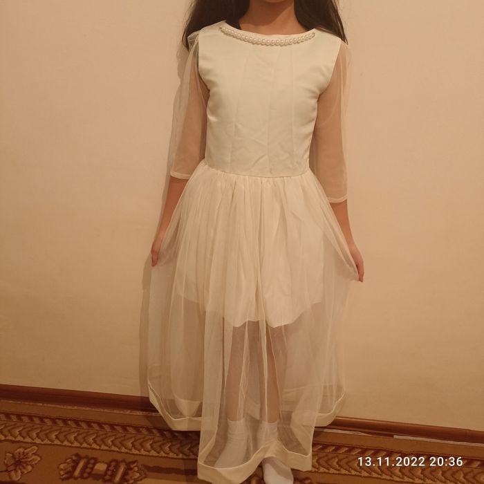 Продам новогодние платья