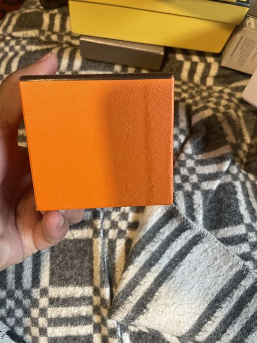Продам коробочки HERMES