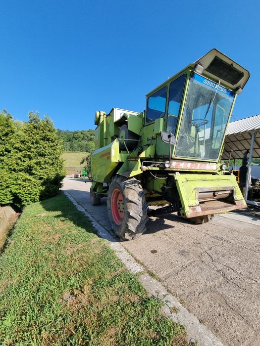 Dezmembram combina Claas Dominator 85
